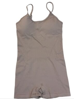 Fashion Nova Ribbed Scoop-Neck Taupe Bodysuit